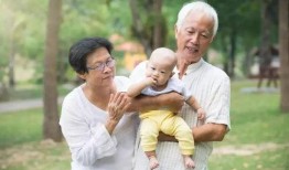 姥姥带娃爆料视频大全,揭秘温馨育儿瞬间