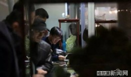 小军爆料闫老二视频播放,小军曝光闫老二视频引发热议